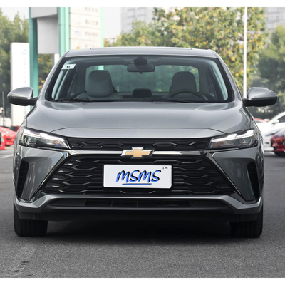 2023 Chevrolet Cruze Yue Xiang 1.5L Dual Clutch Fuel Car LED Daglicht voor veiligheid