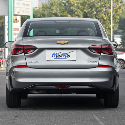 2023 Chevrolet Cruze Yue Xiang 1.5L Dual Clutch Fuel Car LED Daglicht voor veiligheid