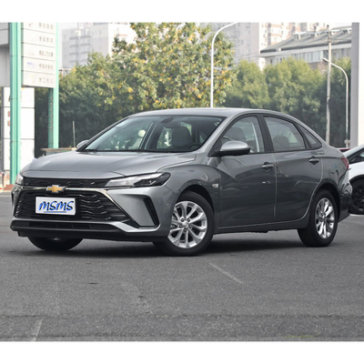 2023 Chevrolet Cruze Yue Xiang 1.5L Dual Clutch Fuel Car LED Daglicht voor veiligheid