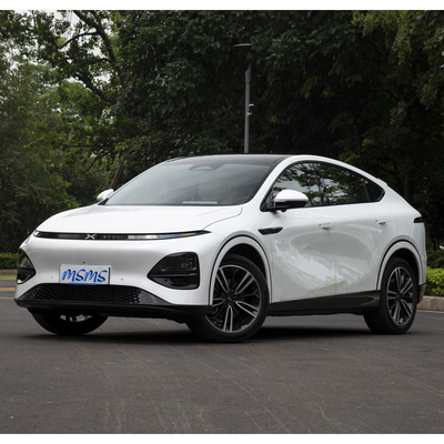 Xpeng G6 Elektrisch voertuig SUV met 5 zitplaatsen Maximaal vermogen 487 pk Bereik 580 km 700 km 755 km