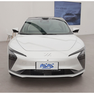 Zhiji IM L7 5 zitplaatsen elektrische auto met 708km bereik Lithium Iron Phosphate batterij gemaakt