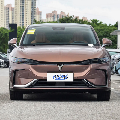 2023 Voyah PHEV Midsize Car met 580 km bereik en 4-deurs 5-zits SUV carrosserie structuur