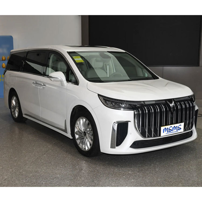 2024 Luxe elektrische auto Voyah Dreamer Hybrid MPV 7 zitplaatsen Long Range elektrisch voertuig
